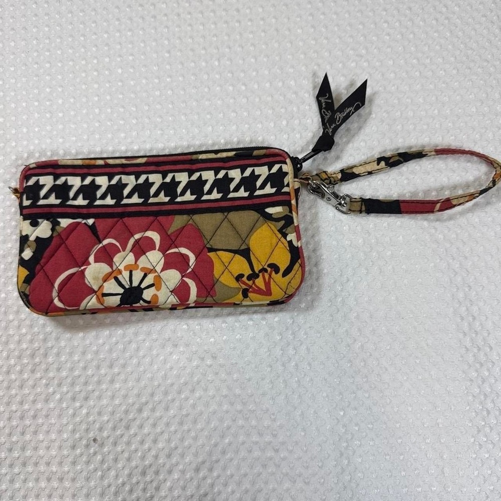 Vera Bradley Rare wristlet wallet in the retired Bittersweet pattern - Picture 2 of 3